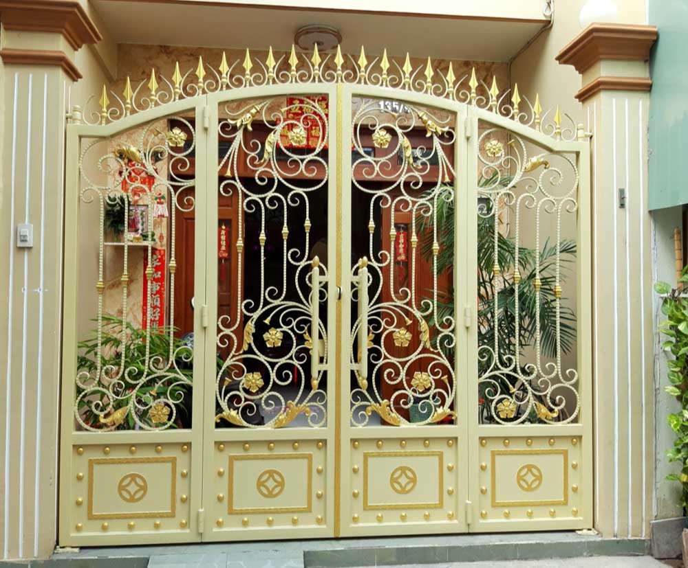 Thi công cổng sắt mỹ thuật đẹp giá rẻ tại Quận 11