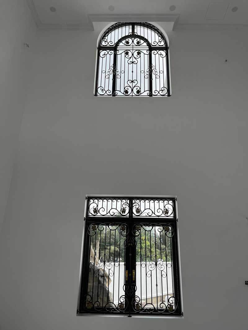 Khung bảo vệ cửa sổ sắt mẫu 7